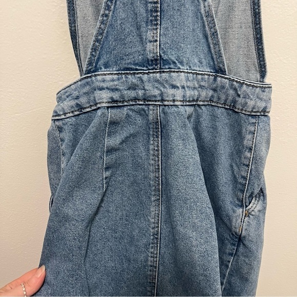 H&M Divided Denim Overall Dress Size 2 - Picture 3 of 9